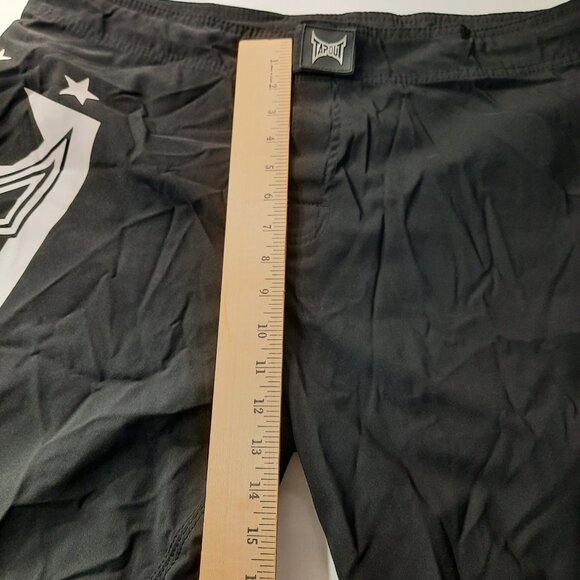 Tap Out Shorts Mens Size 38 Black Boxing MMA Martial Arts Adjustable Y2K 2000s - Picture 5 of 8